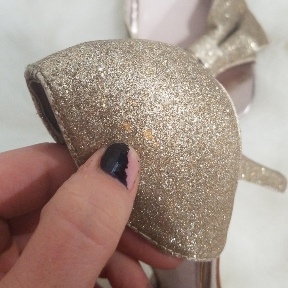 Heels - Picture 6 of 8